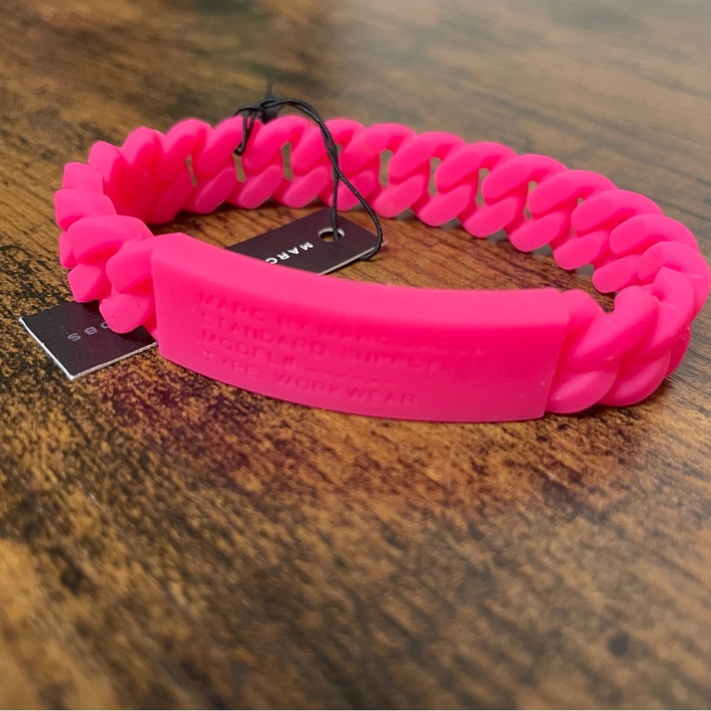Marc by Marc Jacobs Pink Chain Bracelet NWT - Picture 3 of 5